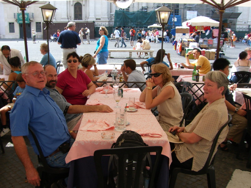 Piazza  Navona Lunch.JPG